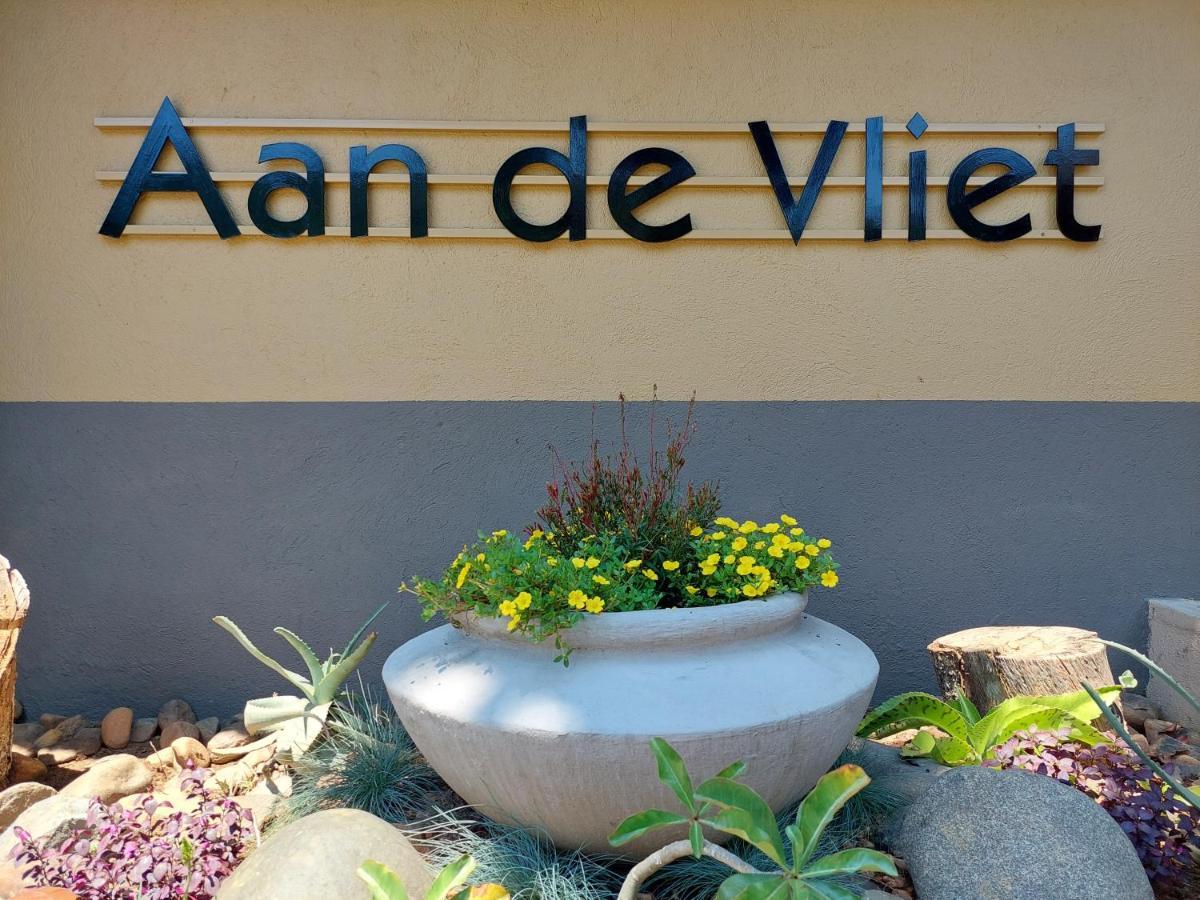 Aan De Vliet Holiday Resort Хейзивю Екстериор снимка