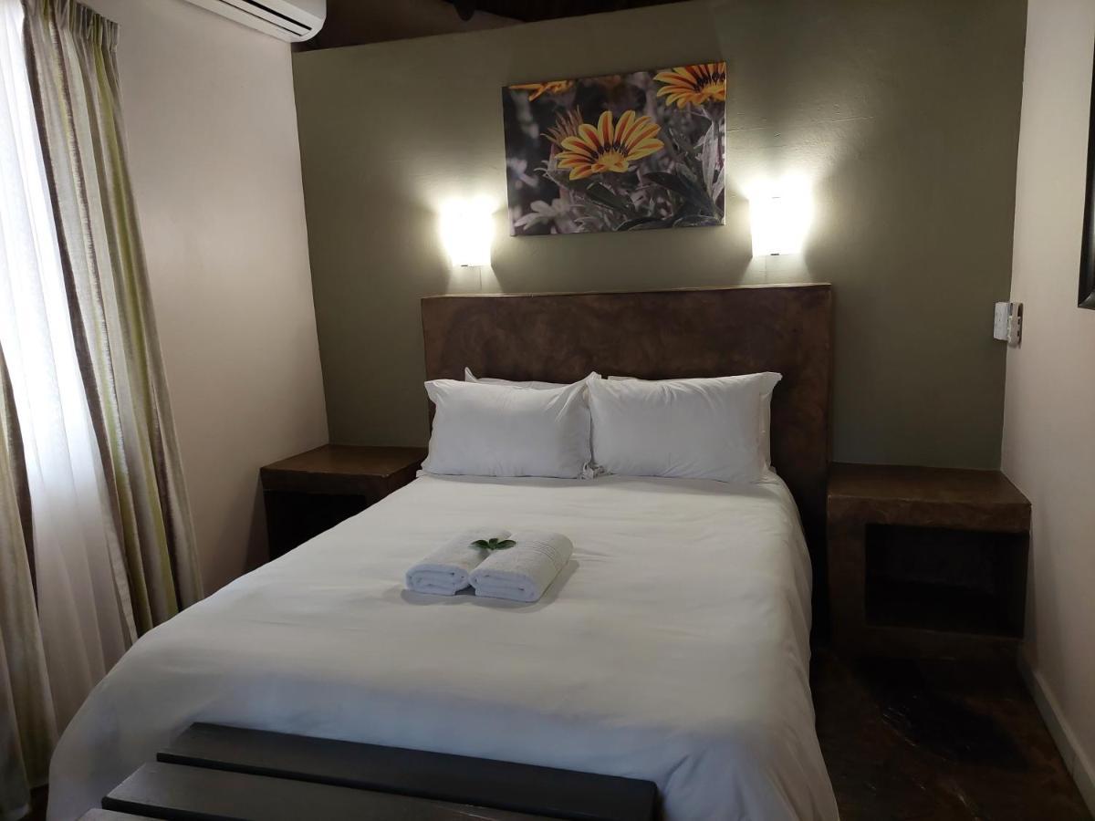 Aan De Vliet Holiday Resort Хейзивю Екстериор снимка